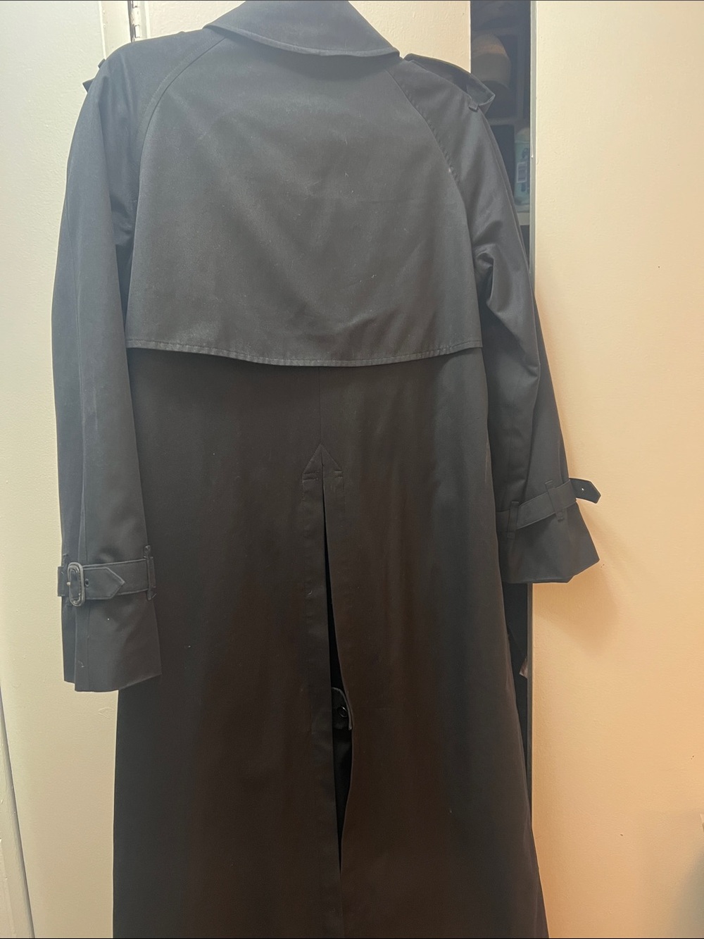 Burberry Heritage Waterloo Trench Coat Black EUC M 50” duster trench coat - Picture 10 of 14